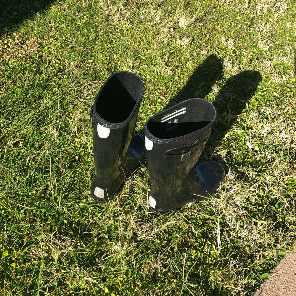 HUNTER Rain Boots - Picture 4 of 8